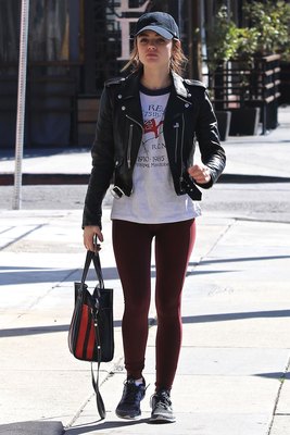 Lucy Hale Poster 3275472