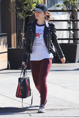 Lucy Hale Poster 3275553