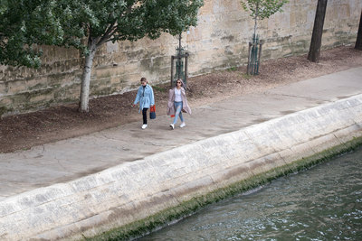 Lucy Hale Poster 3302630