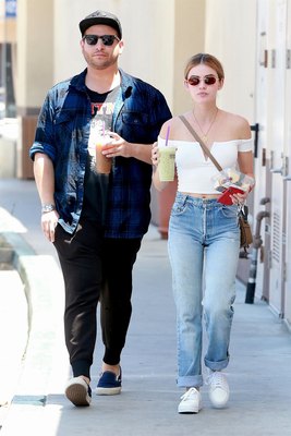 Lucy Hale Poster 3311466