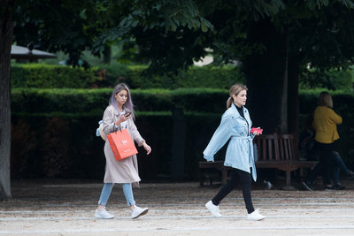 Lucy Hale Poster 3314111