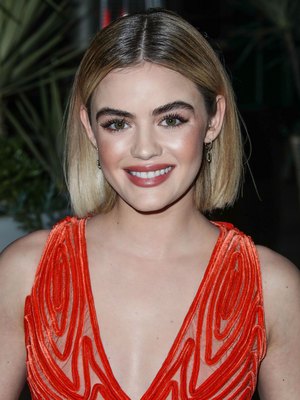 Lucy Hale Poster 3746954