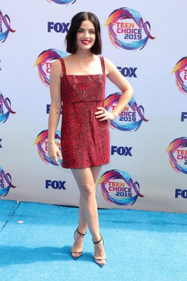 Lucy Hale Poster 3867171