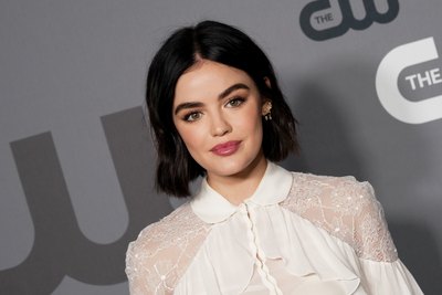 Lucy Hale Poster 3867175