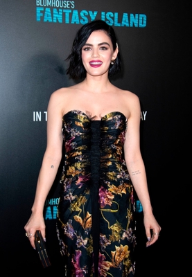 Lucy Hale Poster 3942990