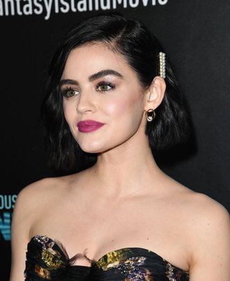 Lucy Hale Poster 3943013