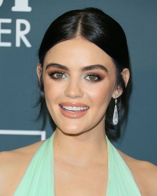Lucy Hale Poster 3943061