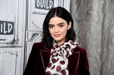 Lucy Hale Poster 3943085