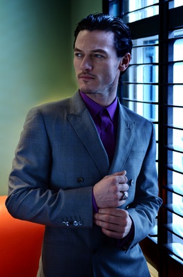 Luke Evans Poster 2304883