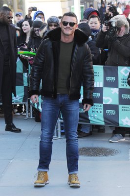 Luke Evans Poster 2974781