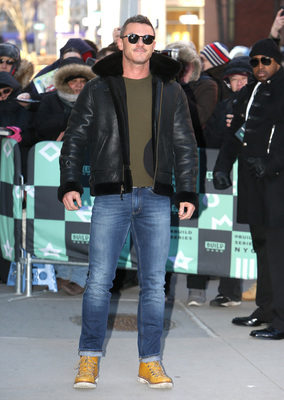 Luke Evans Poster 2974786