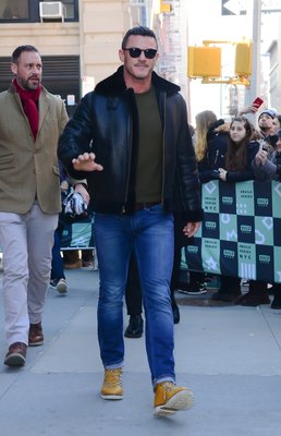 Luke Evans Poster 2974799