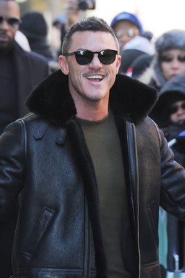 Luke Evans Poster 2974804