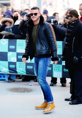 Luke Evans Poster 2974812