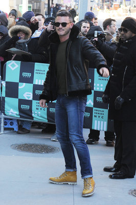 Luke Evans Poster 2974819
