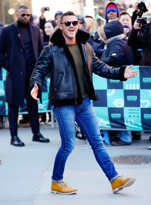 Luke Evans Poster 2974848