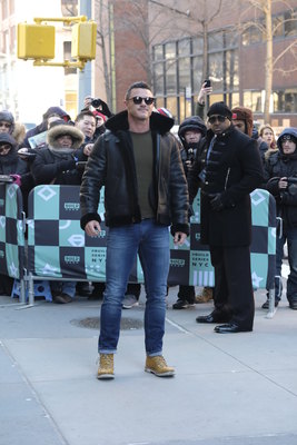 Luke Evans Poster 2974896