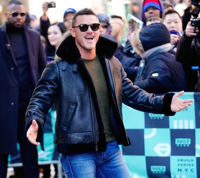 Luke Evans Poster 2974901