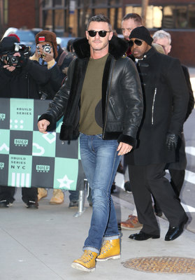 Luke Evans Poster 2974914