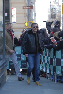Luke Evans Poster 2974915