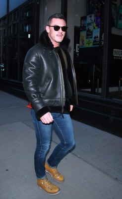 Luke Evans Poster 2974922