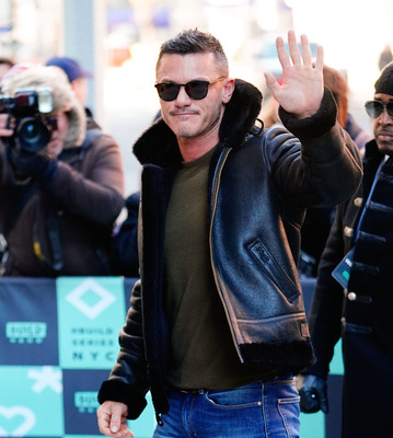 Luke Evans Poster 2974933