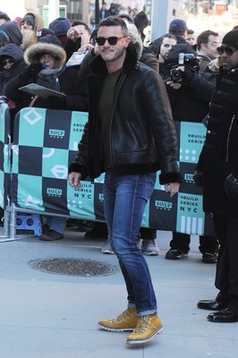 Luke Evans Poster 2974940