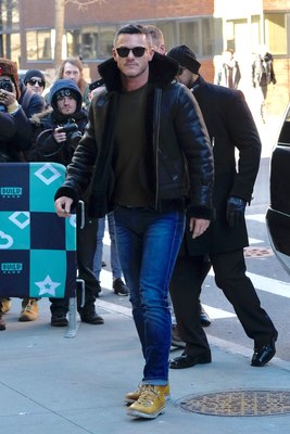 Luke Evans Poster 2974951