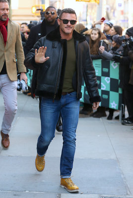 Luke Evans Poster 2974955