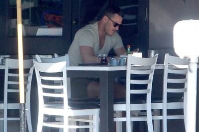 Luke Evans Poster 3089049