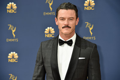 Luke Evans Poster 3740990