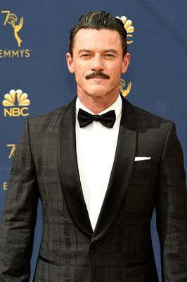 Luke Evans Poster 3740998