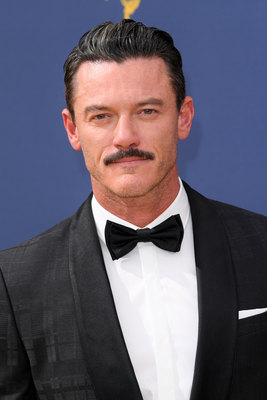 Luke Evans Poster 3741011