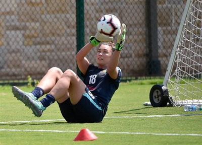 Mackenzie Arnold Poster 3701634