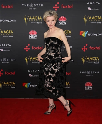 Mackenzie Arnold Poster 3701644