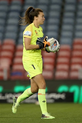 Mackenzie Arnold Poster 3701683