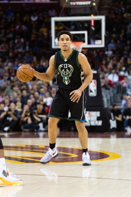 Malcolm Brogdon Poster 3378095