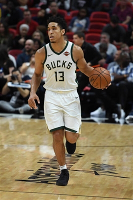 Malcolm Brogdon Poster 3378096