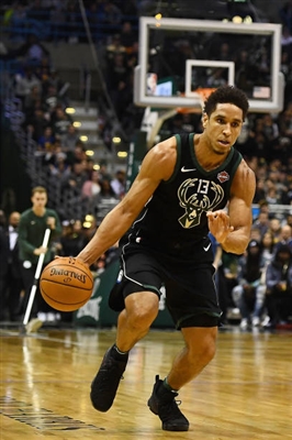 Malcolm Brogdon Poster 3378106