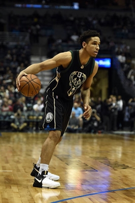Malcolm Brogdon Poster 3378126