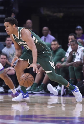 Malcolm Brogdon Poster 3378156