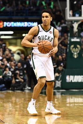 Malcolm Brogdon Poster 3378184