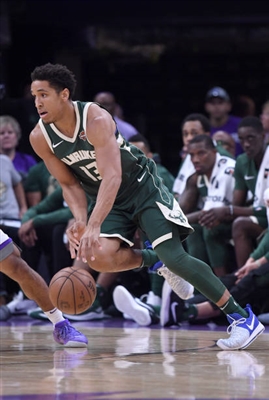 Malcolm Brogdon Poster 3378188