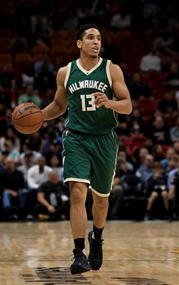 Malcolm Brogdon Poster 3378196