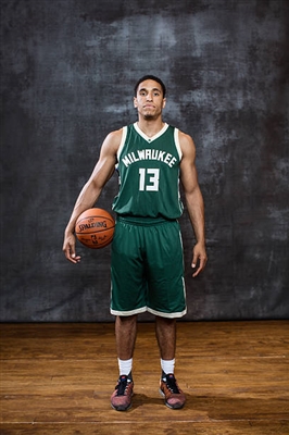 Malcolm Brogdon Poster 3378207