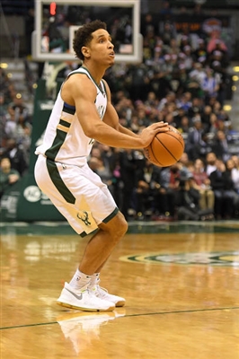 Malcolm Brogdon Poster 3378222