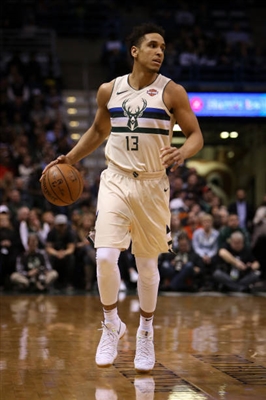 Malcolm Brogdon Poster 3378245
