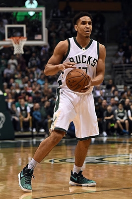 Malcolm Brogdon Poster 3378271