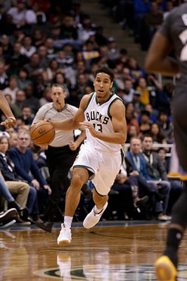 Malcolm Brogdon Poster 3378287