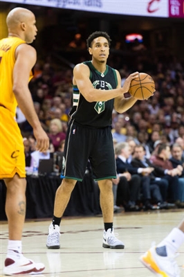 Malcolm Brogdon Poster 3378297
